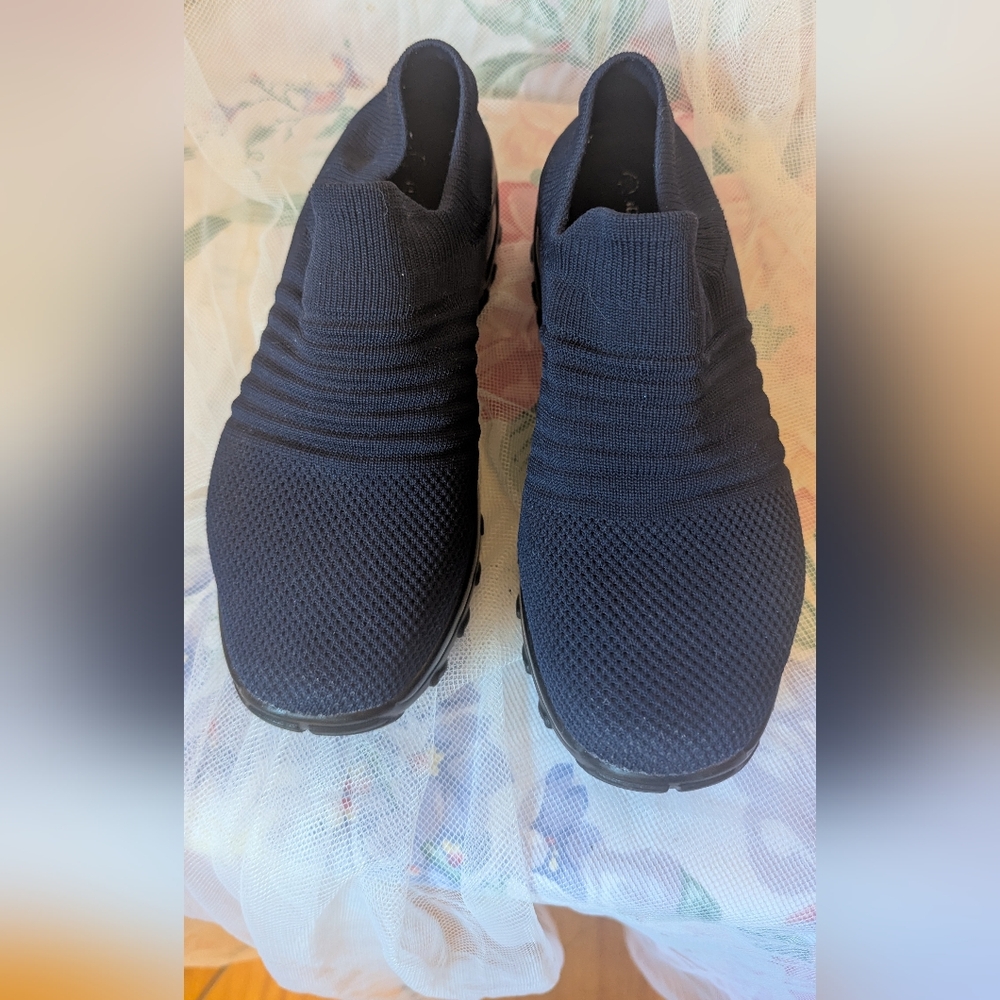 Women's Hypersoft Navy Blue Slip-On Sneakers